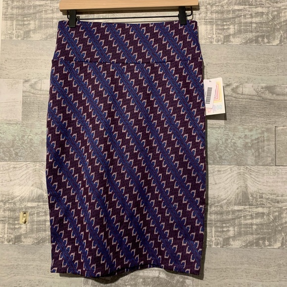 COPY - LulaRoe Cassie Pencil Skirt Plum Blue ~ NEW - Picture 2 of 5
